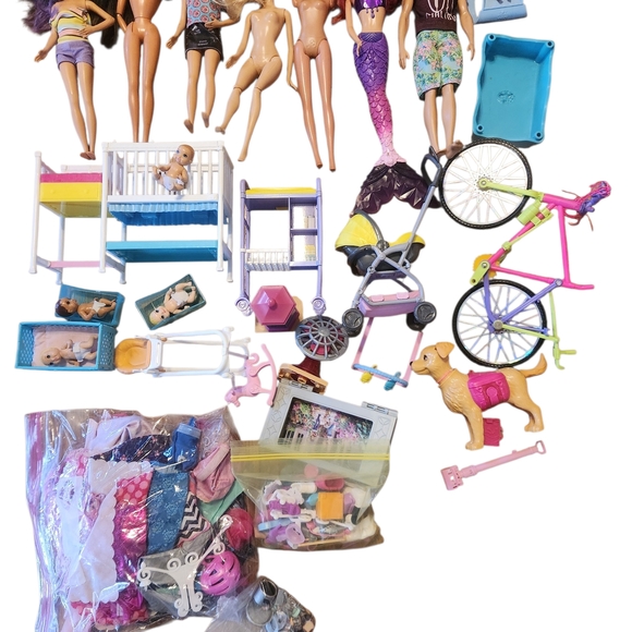Barbie Doll Collection And Accessories 15 Dolls Bike Crib Stroller Dog Clothes - Picture 5 of 11